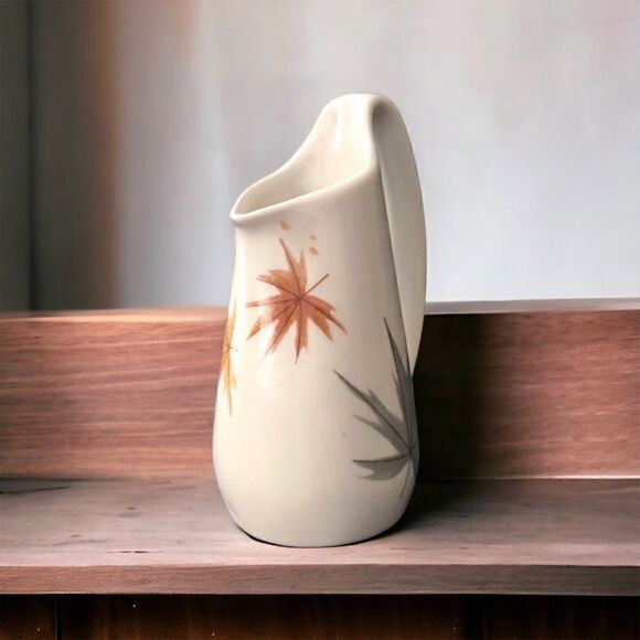 Vintage Iroquois Ben Seibel Harvest Time Informal Flameproof True China Creamer - Picture 1 of 14